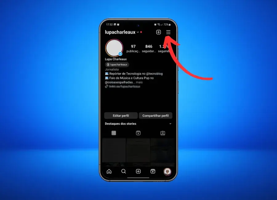 Passo a Passo para Ver Publicações Curtidas no Aplicativo do Instagram - Toque nas três linhas horizontais no canto superior direito;